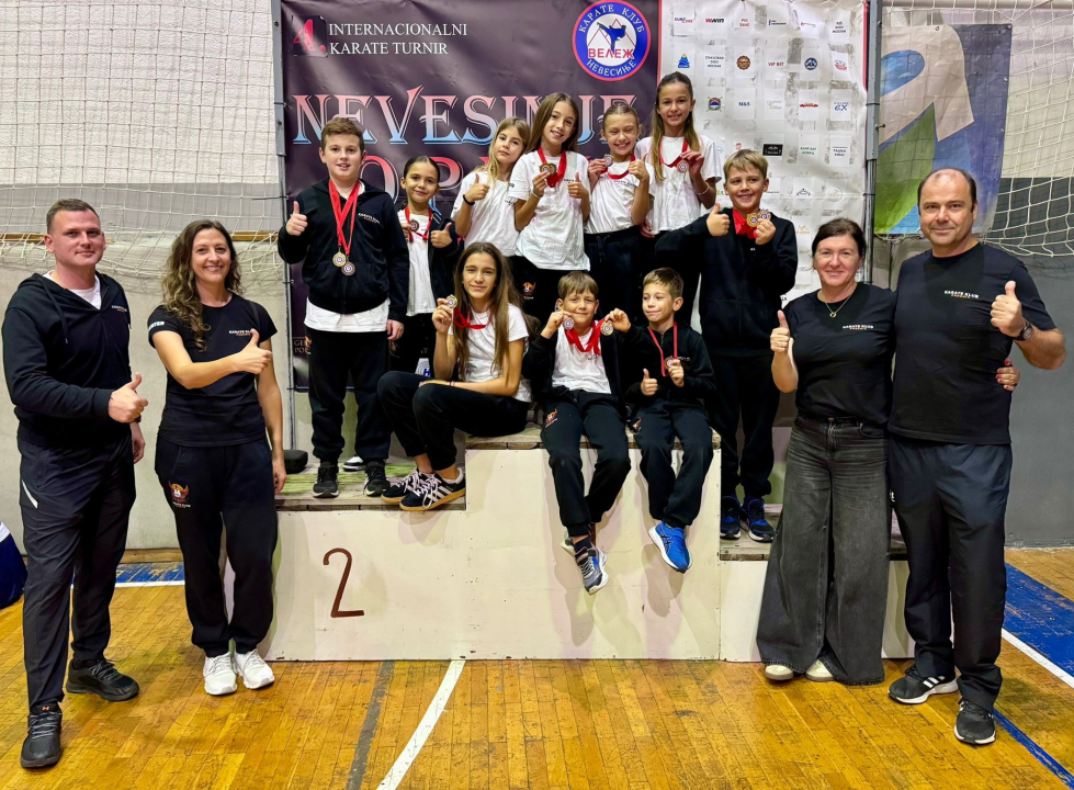FOTO Karate klub Phoenix uspješan na turniru 'Nevesinje Open 2025.', za kraj godine