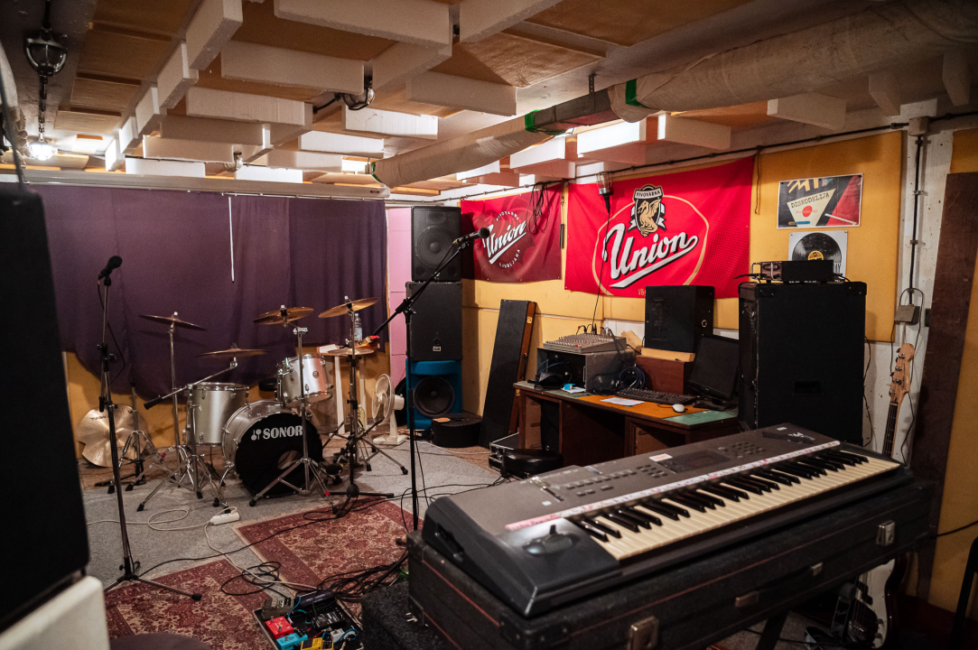 Ušli smo u sklonište kod robne kuće u centru Šibenika: Desetljećima zaboravljeno, bez nadzora i ulaganja 