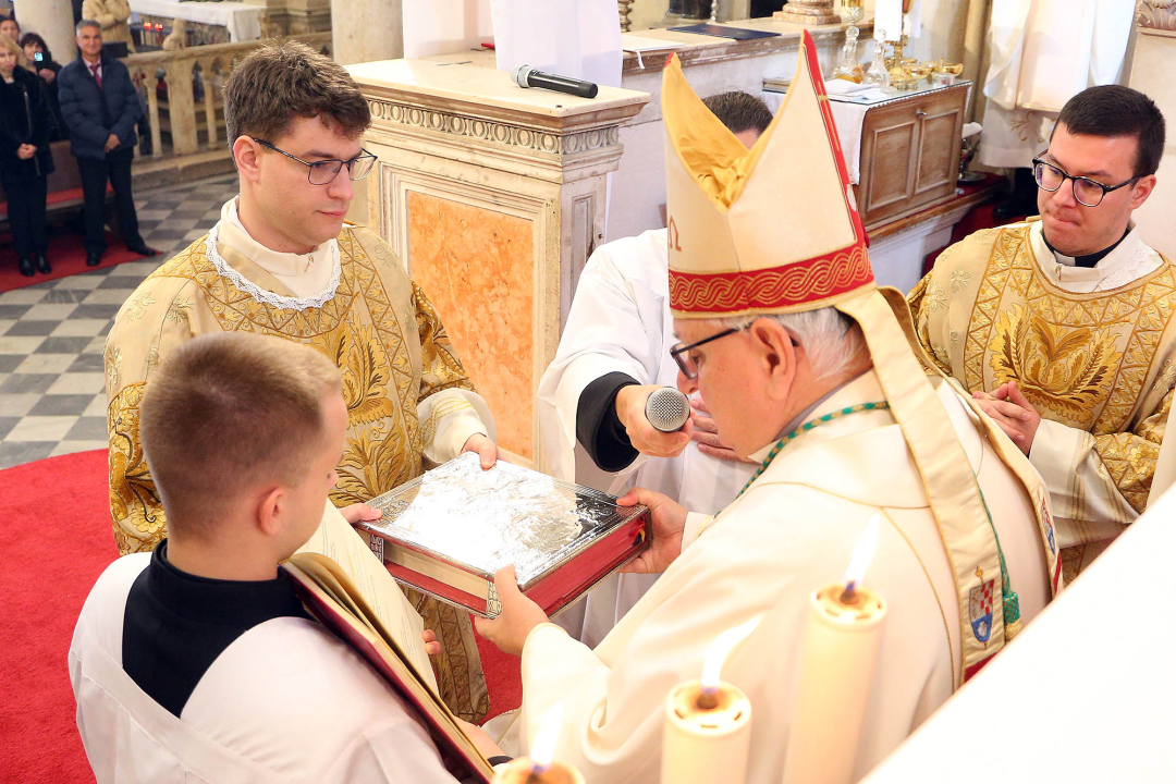 Robert Maretić postao novi đakon Šibenske biskupije