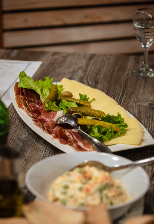 FOTO Uživajte u blagdanskim domjencima restorana Penkala–Trstenik uz tradiciju, toplinu i vrhunska jela 