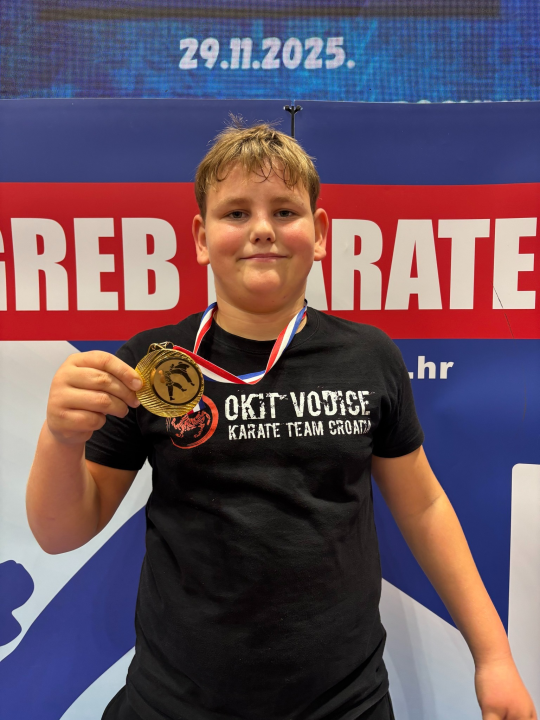 FOTO Osam medalja za Karate klub Okit u Samoboru, slijedi Svjetska liga mladih u Veneciji