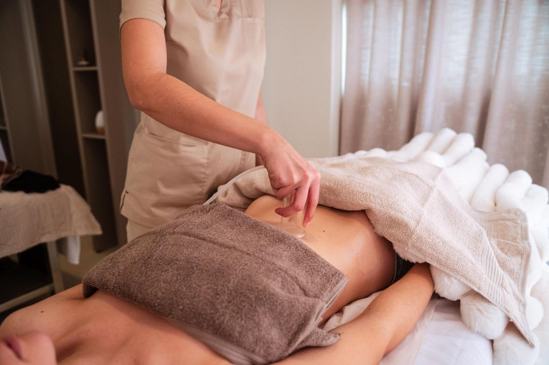 FOTO Kad svakodnevni stres postane previše, novootvoreni šibenski salon Aura Harmony ima rješenje!