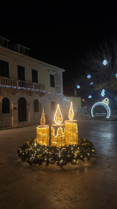 FOTO Advent u Skradinu: Blagdanska radost koju ne smijete propustiti! 