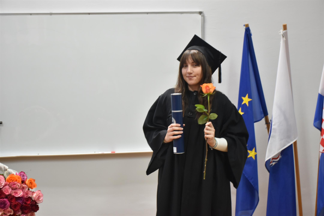 Promocija 76 prvostupnika i dodjela Dekanovih nagrada održana šibenskom Veleučilištu