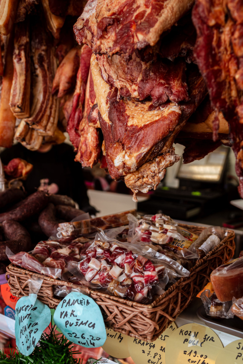 Tuke, pivci, patke i plate: Obogatite blagdanski stol uz Delikatese Petrović