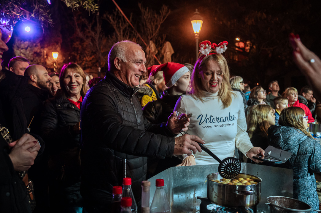 'Veteranke' nadmašile konkurenciju i osvojile ovogodišnju Frituladu