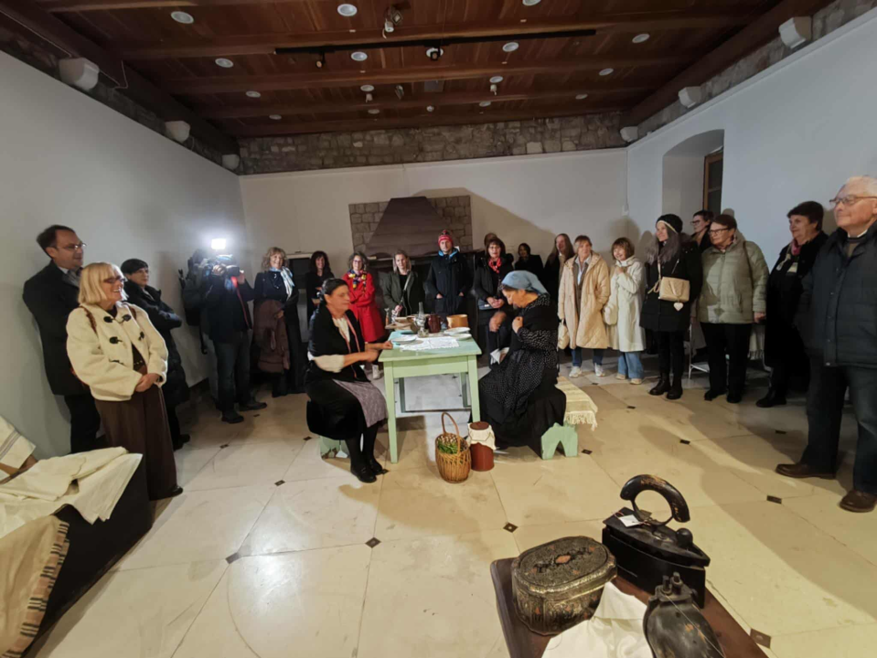 U Muzeju otvorena izložba o tihim heroinama šibenskih težačkih obitelji