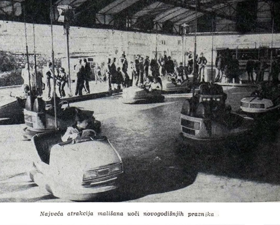 Nostalgija na Poljani: Šibenčani se prisjećaju veselih blagdana iz 1978., baš kao i danas uz klizalište