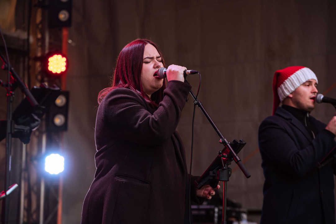 Soulwarmersi rasplesali Adventuru, Pull Off preuzima pozornicu večeras