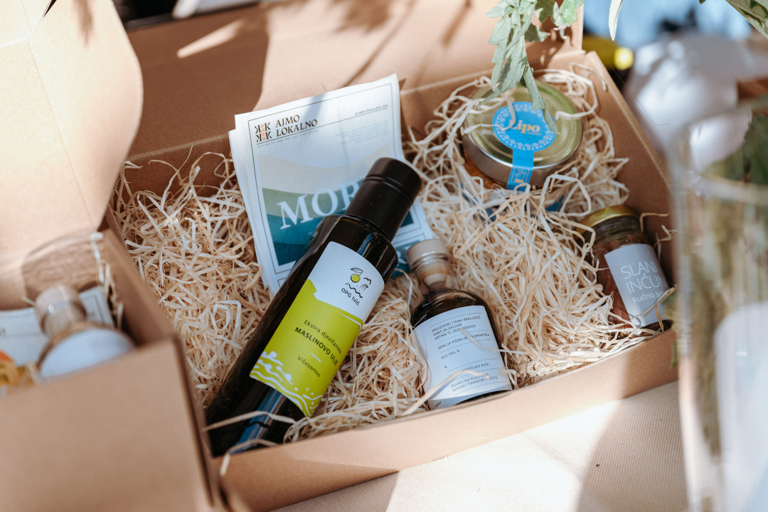 Ajmo lokalno pokreće internet trgovinu