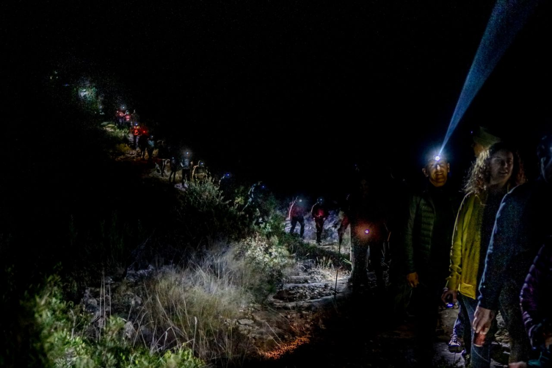'Mihovilci' okupili zaljubljenike u planinarenje i prirodu na 'Noćnom piketavanju'