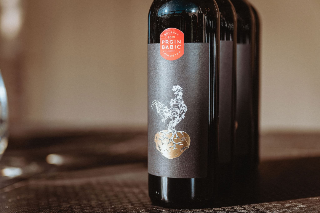 Vina, okusi i tradicija: Manifestacija Vino Dalmacije okupila dalmatinske vinare u Šibeniku