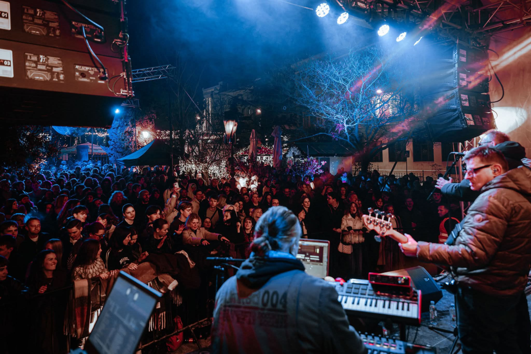 Sarajevske Letu Štuke 'zapalile' Adventuru: Šibenik u ritmu glazbe ulazi u spektakularni novogodišnji tjedan