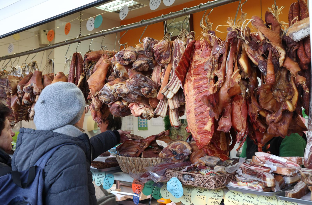 Šibenske mesnice pune kupaca: Pripreme za doček i novogodišnji ručak na vrhuncu