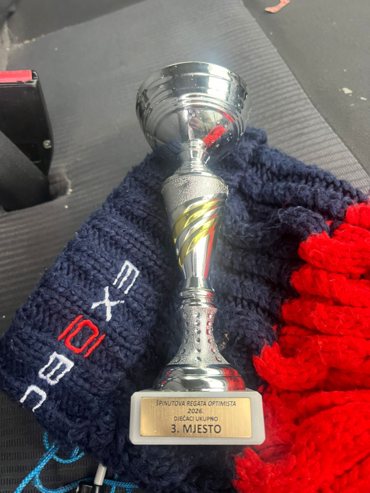 FOTO Mladi jedriličari Jakov Blinja i Zara Šimunić brončani na Špinutovoj regati