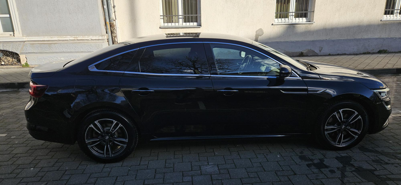 FOTO Službeni automobil prodaje i Grad Drniš, evo po kojoj cijeni