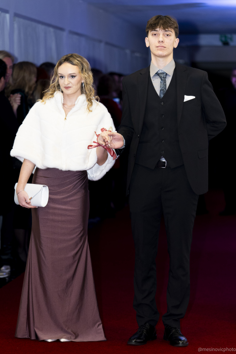 Zavirite na maturalni ples Gimnazije Antuna Vrančića (1)