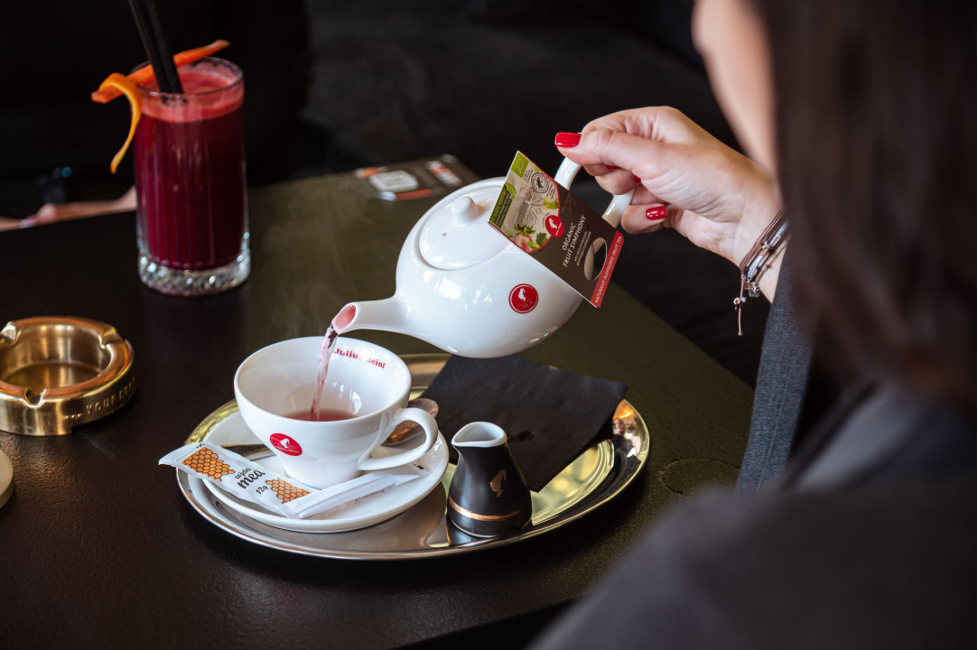 FOTO Mozart ovog mjeseca podiže ljestvicu zabave na novu razinu uz Nina Mrčelu, Sandija Cenova i Wine & Paint!