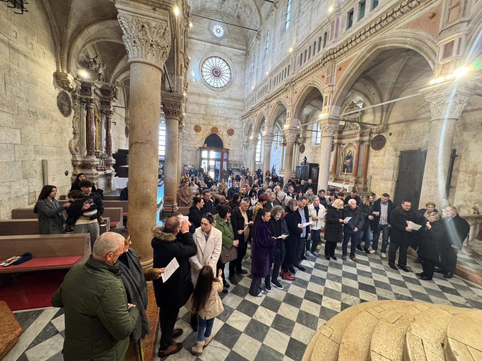 FOTO Svjetski dan braka proslavljen u katedrali sv. Jakova