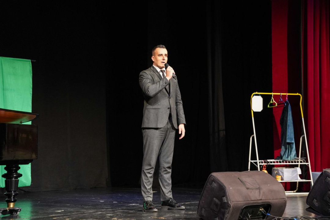 Promicanje tolerancije i poštovanja: Šibenski učenici u kazalištu obilježili Dan borbe protiv vršnjačkog nasilja