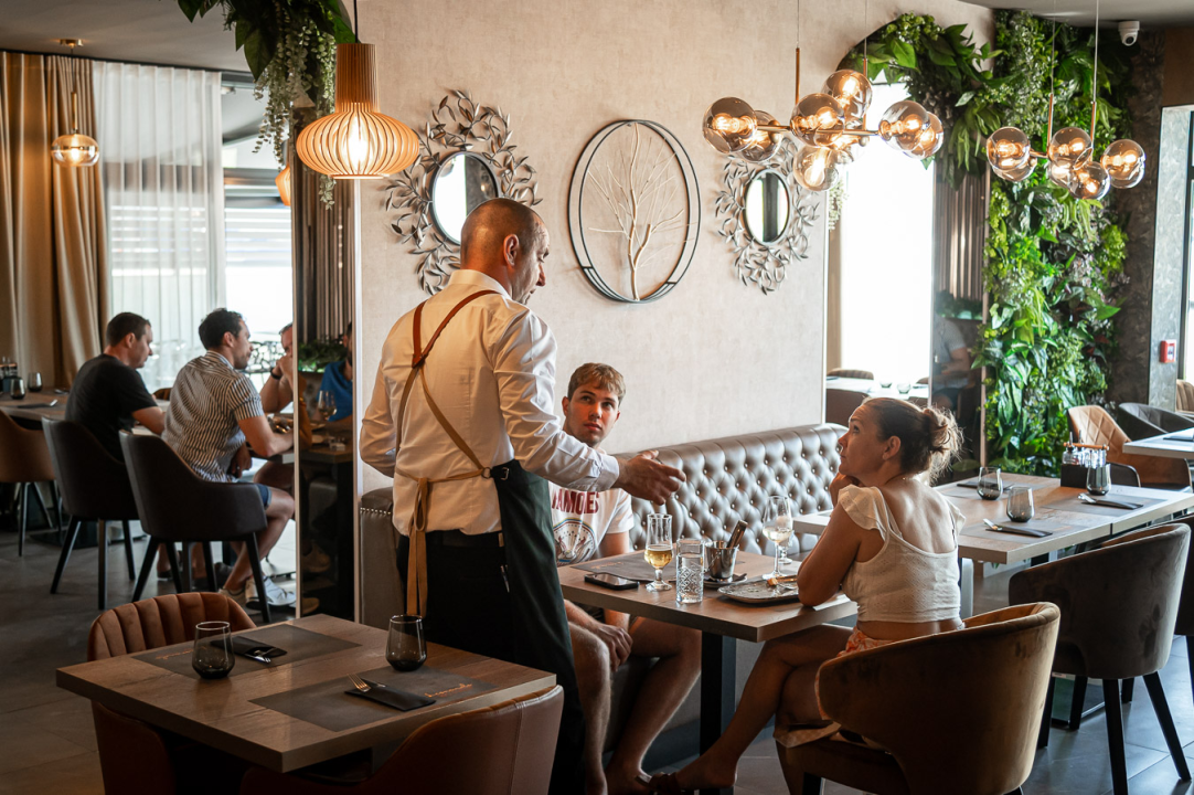 FOTO Dobra vijest za sve koji traže posao: Restoran Leonardo BBQ & More zapošljava konobare