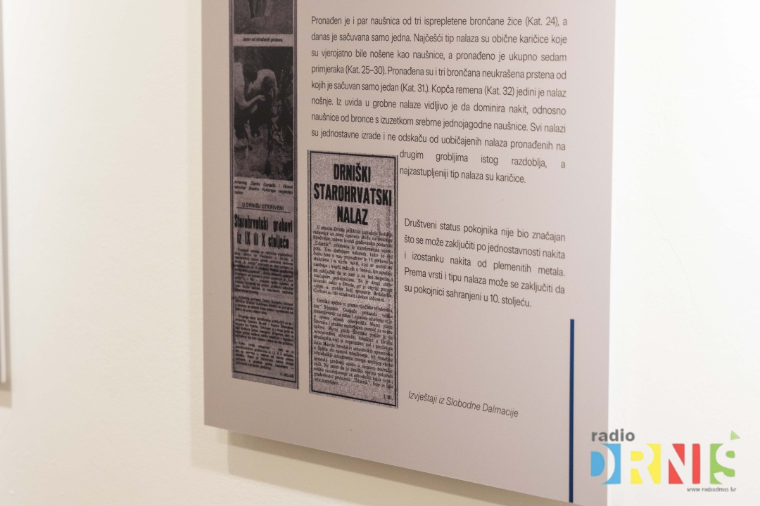 Arheološki nalazi iz drniškog kraja: Otvorena izložba Ive Ćevida 'Od Gradine do grada'