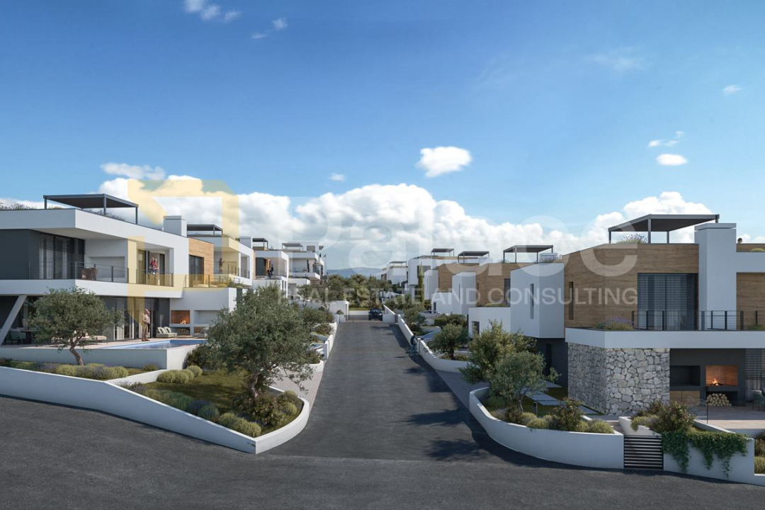 Izbori ekskluzivnih vila s Njuškala u okolici Šibenika