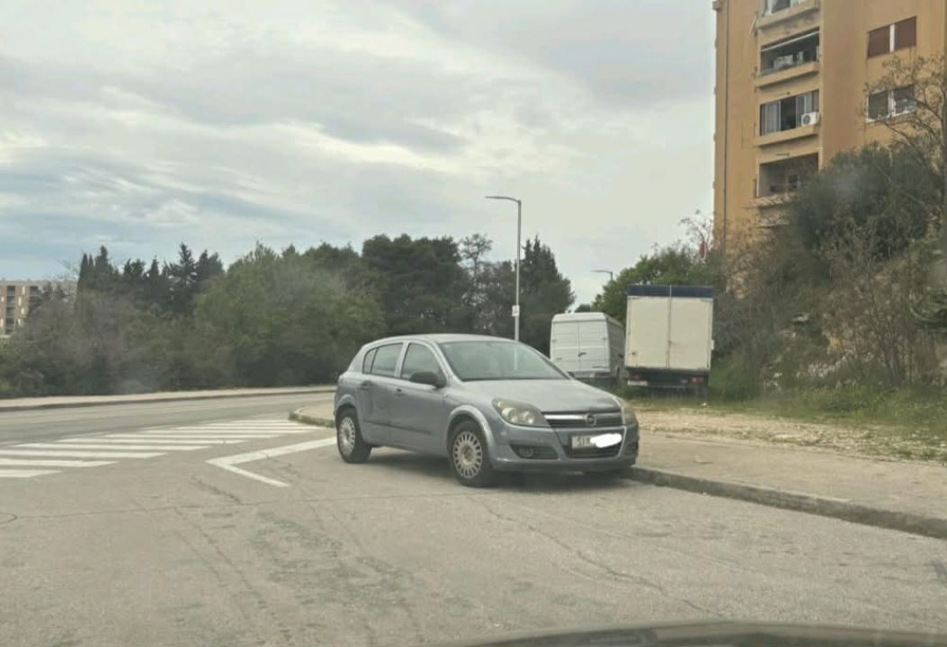 Šibenčanin ogorčen: 'Stalno kažnjavaju jedne, dok drugi parkiraju bez ikakvih posljedica'