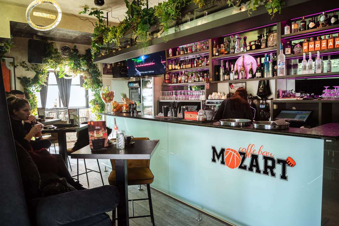 FOTO Mozart donosi zagaranitiranu zabavu uz poseban event u petak te popularnog Sandija u subotu! 