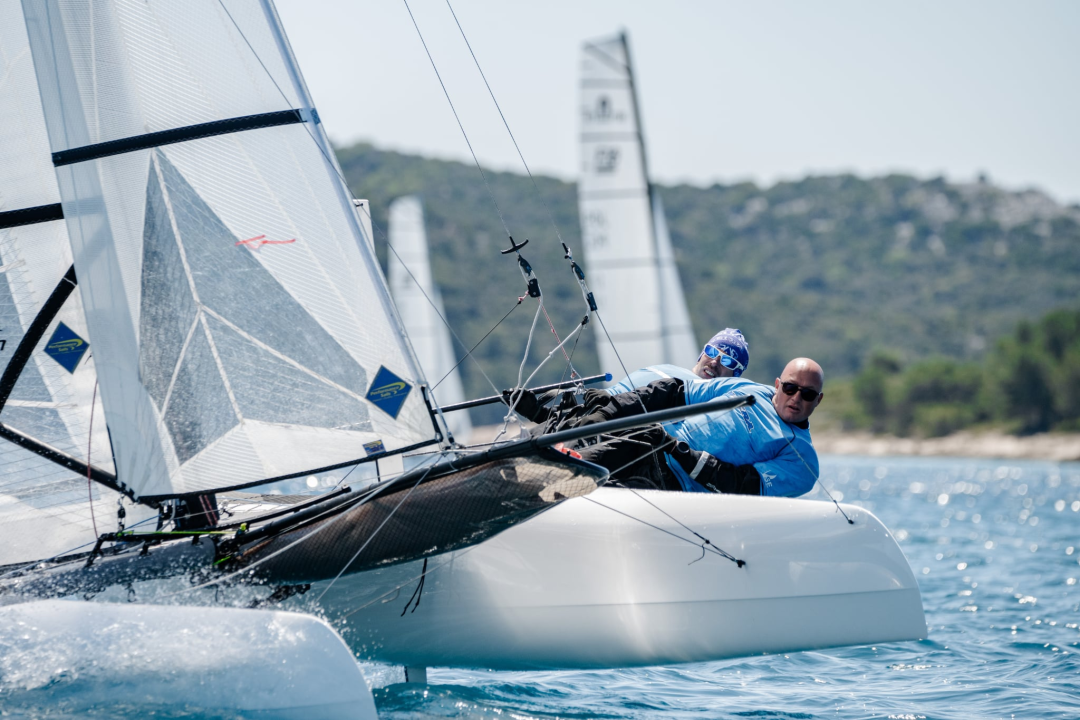 Prvi dan Croatian Trophy Callengea: Jedriličari iz nekoliko zemalja zaplovili šibenskim arhipelagom